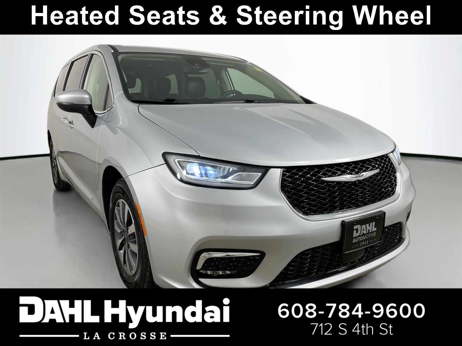 2023 Chrysler Pacifica Hybrid Touring L FWD