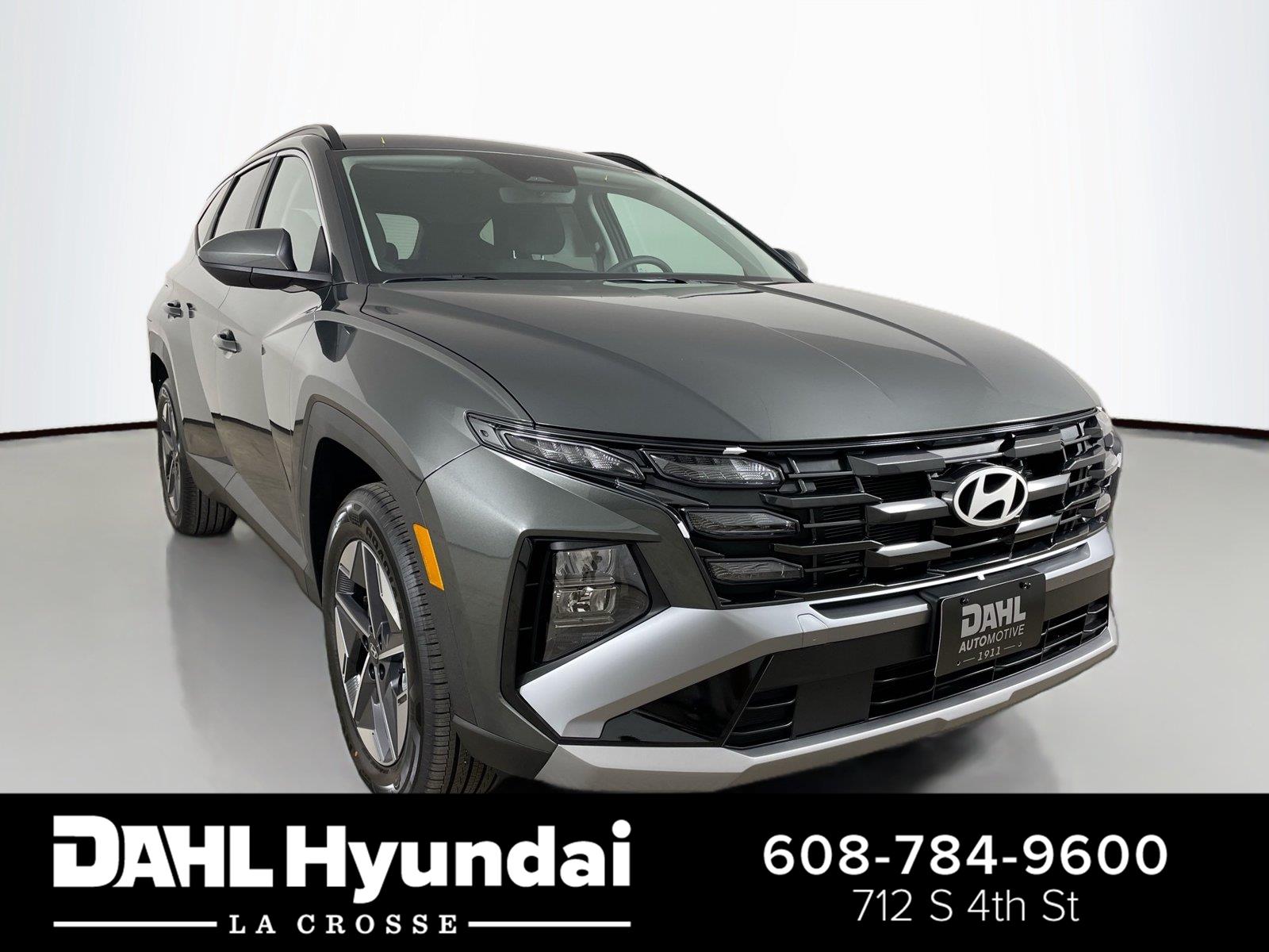 Amazon Gray 2026 Hyundai Tucson Hybrid Plug-In SUV / Crossover All-Wheel Drive Automatic