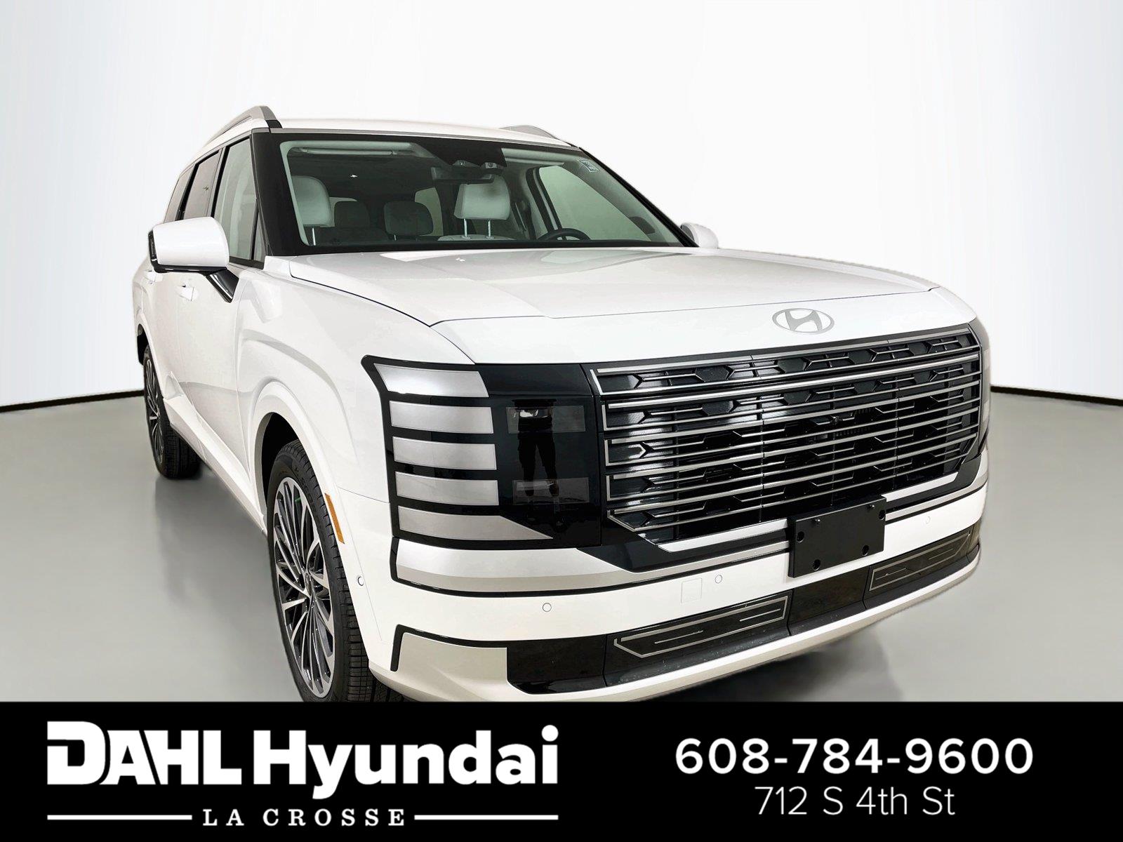 Creamy White Pearl 2026 Hyundai Palisade Hybrid SUV / Crossover All-Wheel Drive Automatic