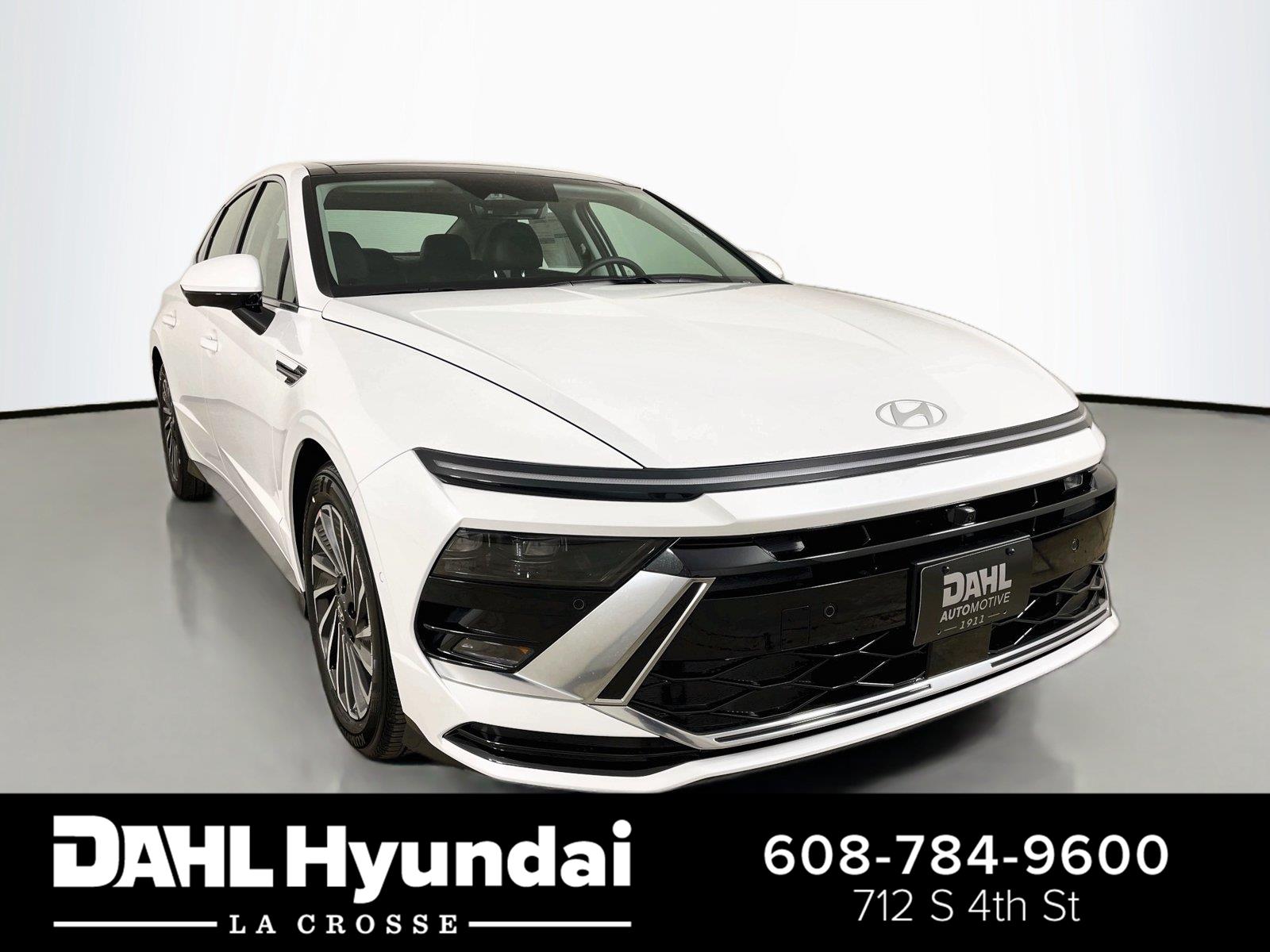 Serenity White 2026 Hyundai Sonata Hybrid Sedan Front-Wheel Drive Automatic