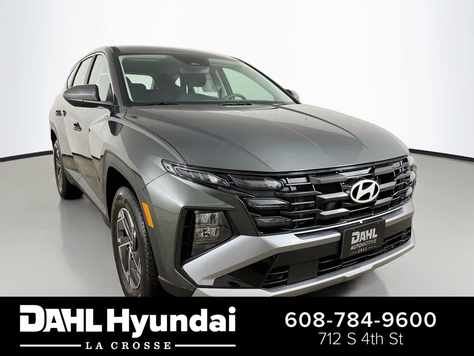 Amazon Gray 2026 Hyundai Tucson Hybrid SUV / Crossover All-Wheel Drive Automatic