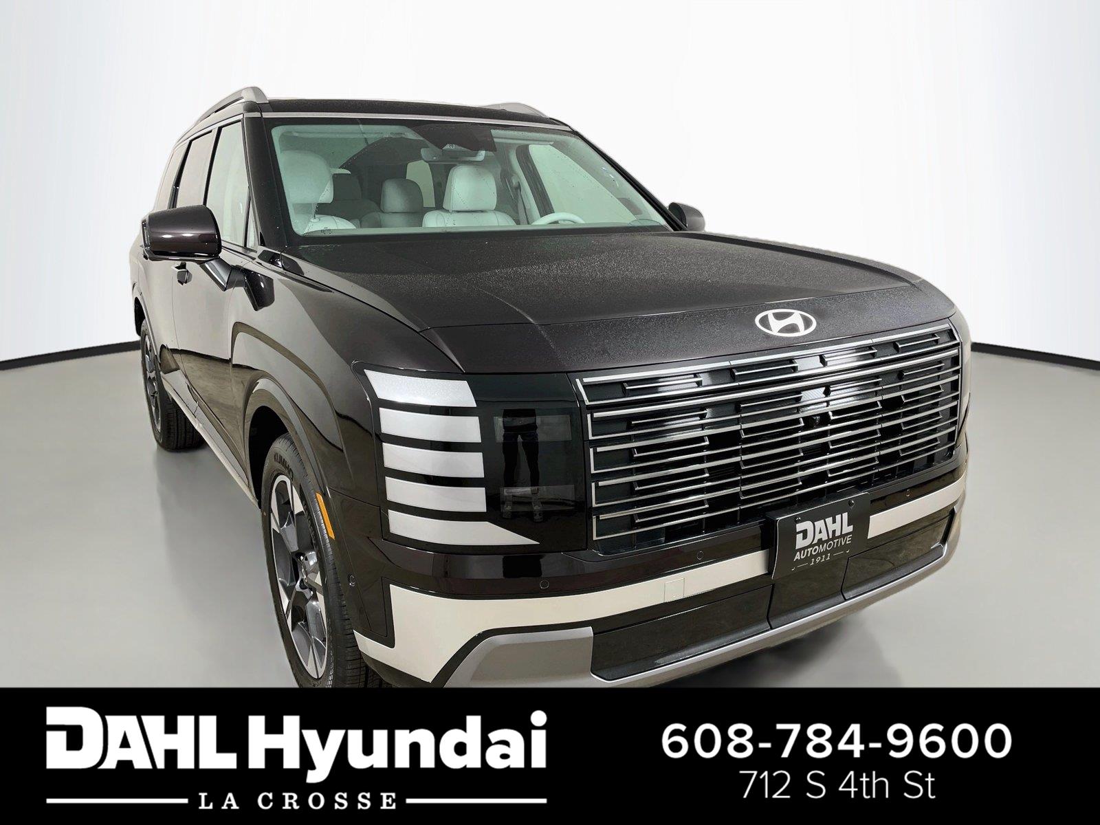 Red (GALAXY MAROON P) 2027 Hyundai Palisade SUV / Crossover All-Wheel Drive 