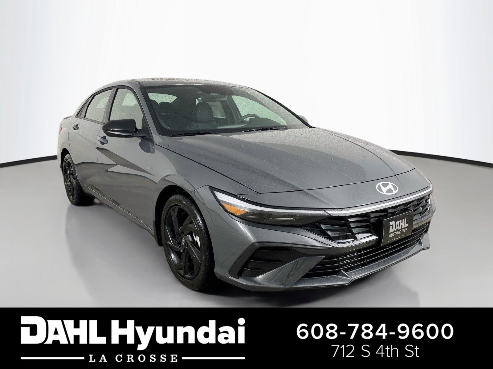 Ecotronic Gray 2026 Hyundai Elantra Sedan Front-Wheel Drive Continuously Variable Transmission