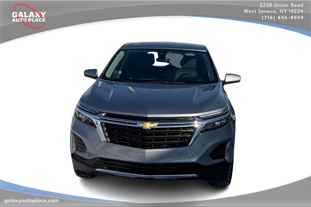 View vehicle photo 2