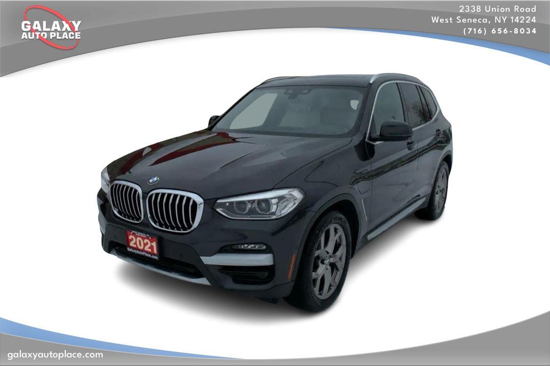 Gray (Dark Graphite Metallic) 2021 BMW X3 xDrive30e AWD SUV / Crossover All-Wheel Drive Automatic