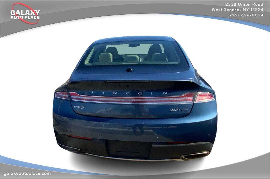 View vehicle photo 6