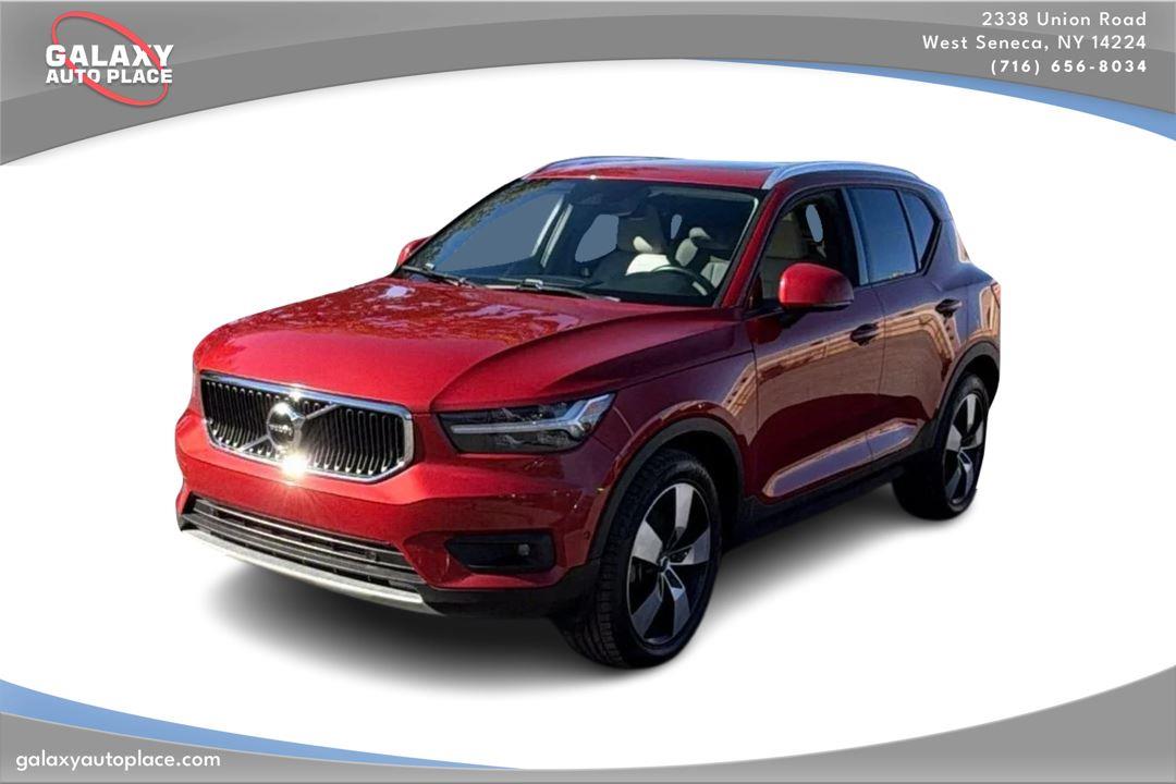 Fusion Red Metallic 2019 Volvo XC40 T5 Momentum AWD SUV / Crossover All-Wheel Drive Automatic