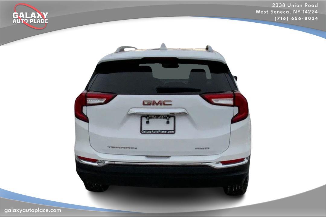 View vehicle photo 6