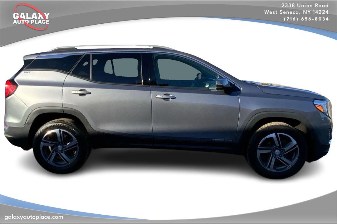 View vehicle photo 4