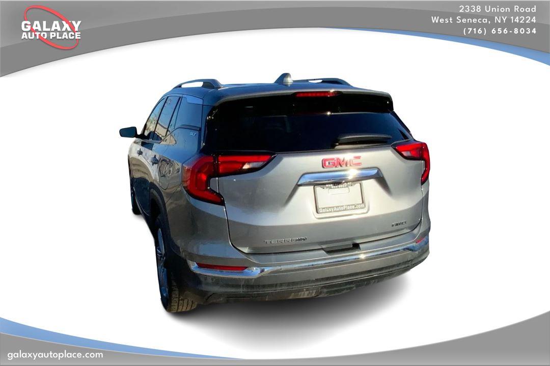 View vehicle photo 7