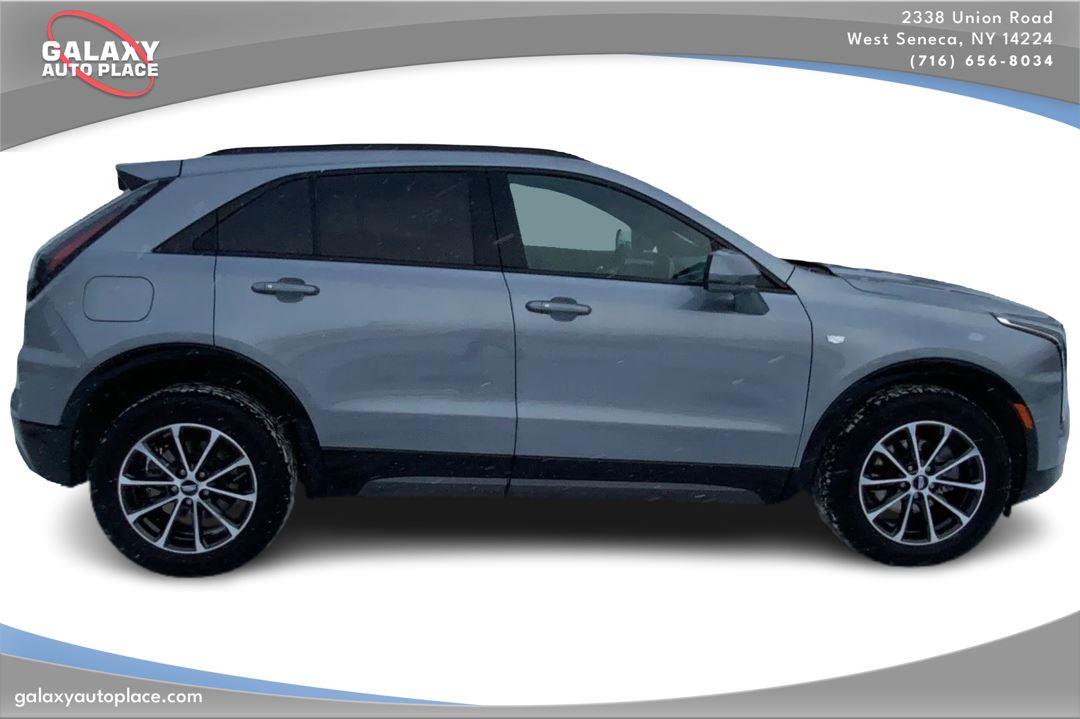 View vehicle photo 4