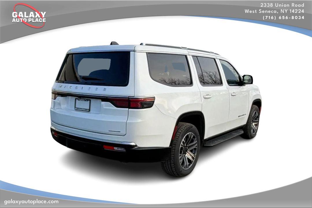 View vehicle photo 5