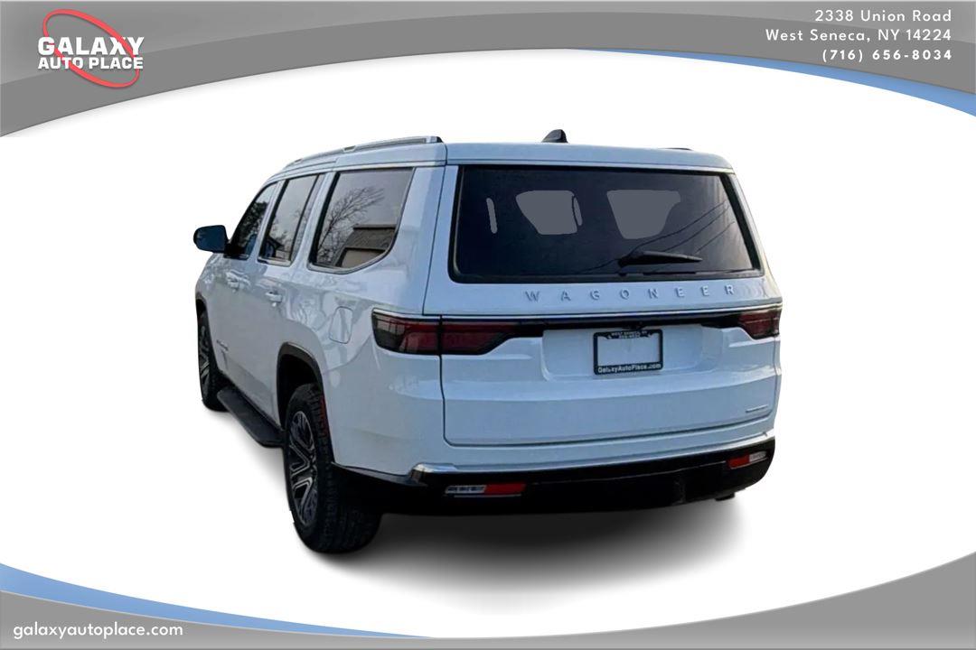 View vehicle photo 7