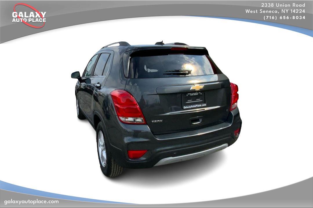 View vehicle photo 7