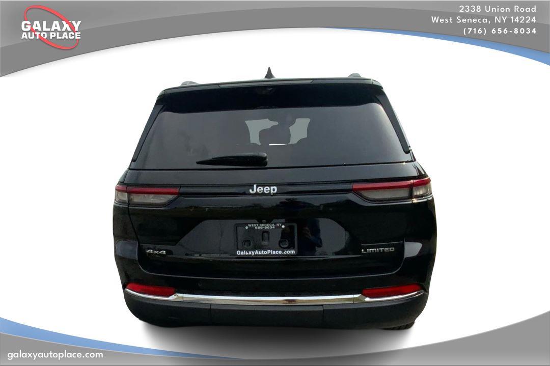 View vehicle photo 6