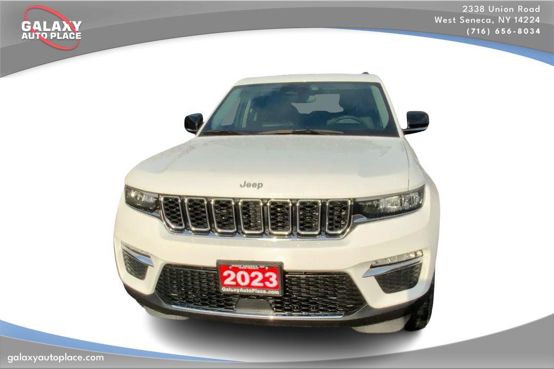 View vehicle photo 2