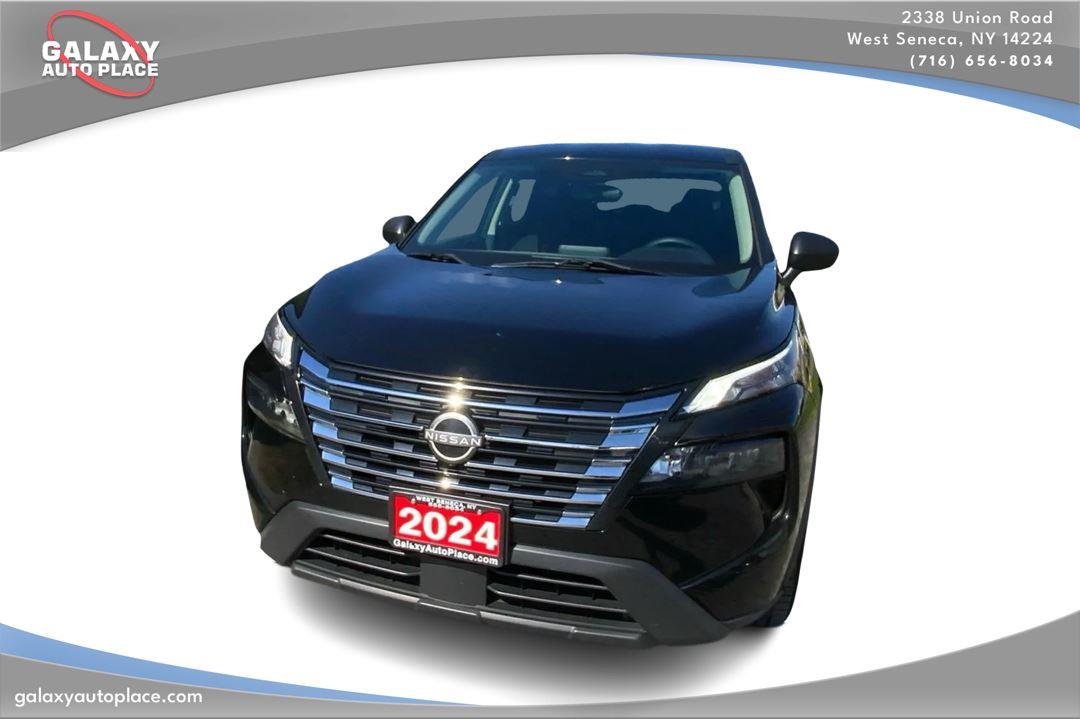 View vehicle photo 2