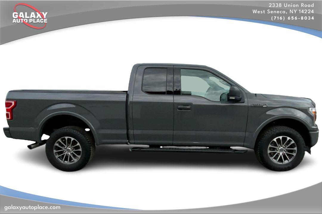 View vehicle photo 4