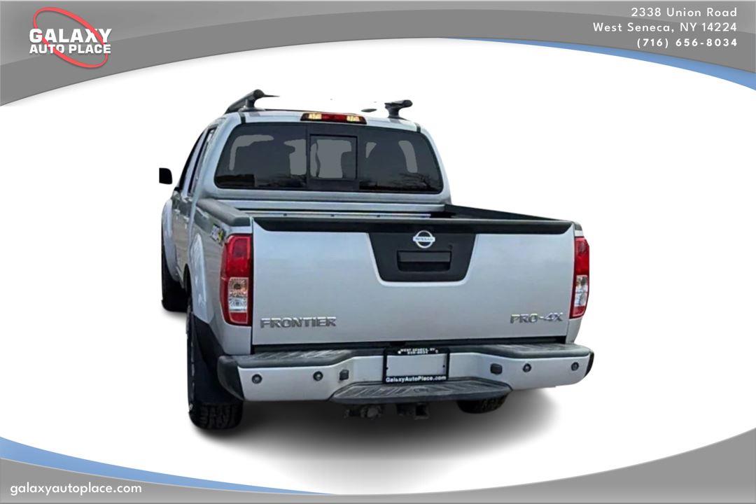 View vehicle photo 7