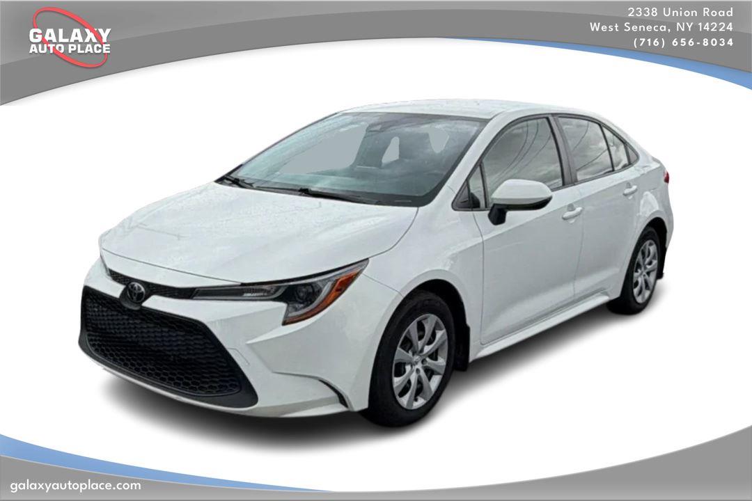 White 2022 Toyota Corolla LE FWD Sedan Front-Wheel Drive Continuously Variable Transmission