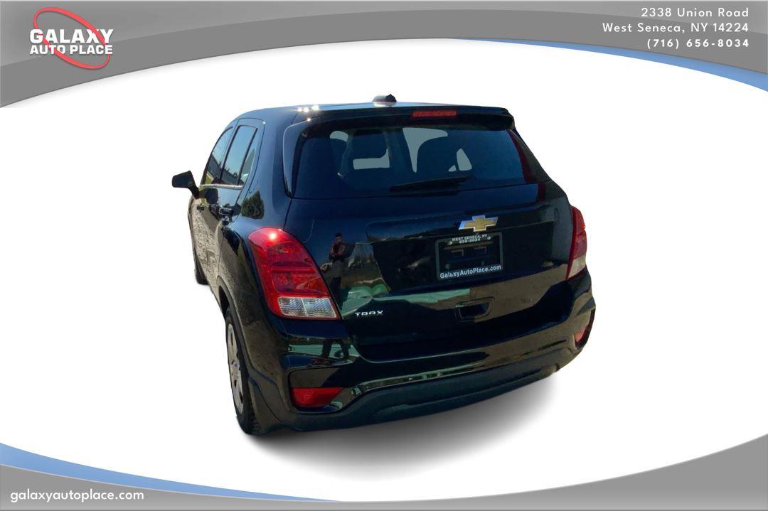 View vehicle photo 7