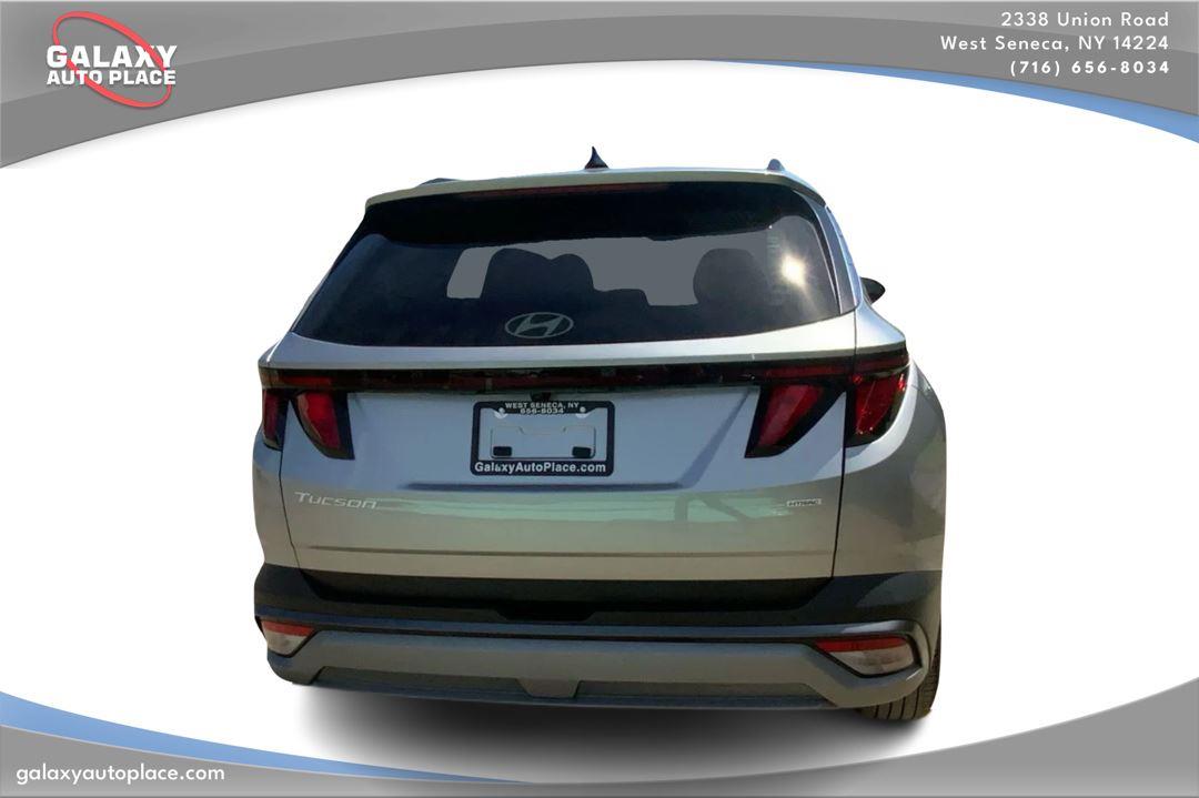 View vehicle photo 6