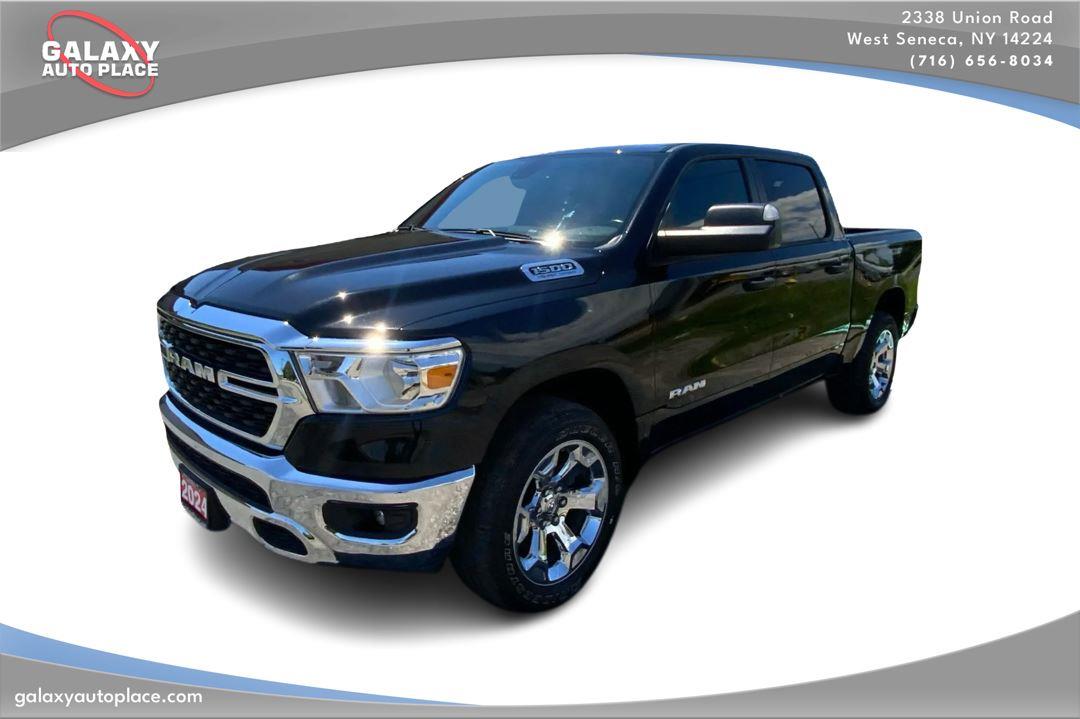 Diamond Black Crystal Pearlcoat 2024 RAM 1500 Pickup Truck Four-Wheel Drive 8-Speed Automatic