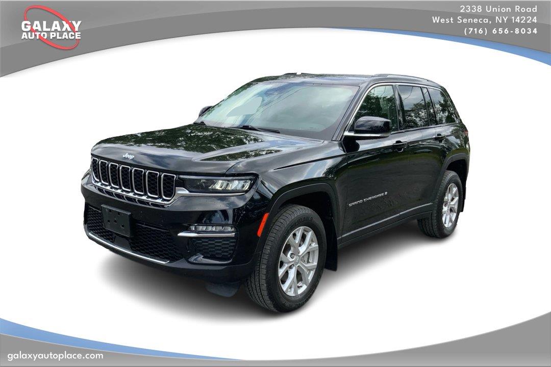 Diamond Black Crystal Pearlcoat 2023 Jeep Grand Cherokee SUV / Crossover Four-Wheel Drive 8-Speed Automatic
