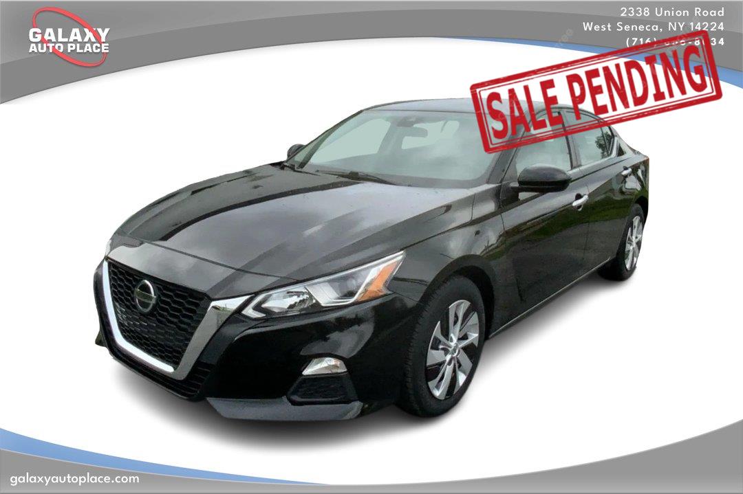 Super Black 2021 Nissan Altima Sedan Front-Wheel Drive Continuously Variable Transmission