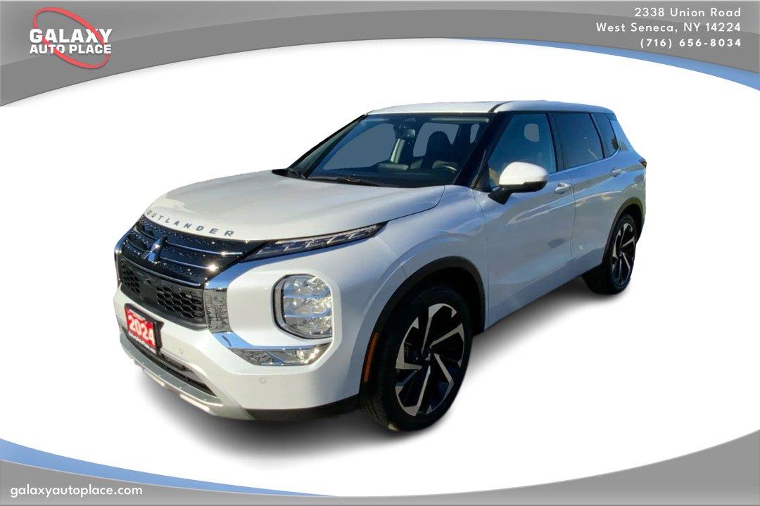 2024 Mitsubishi Outlander SE FWD