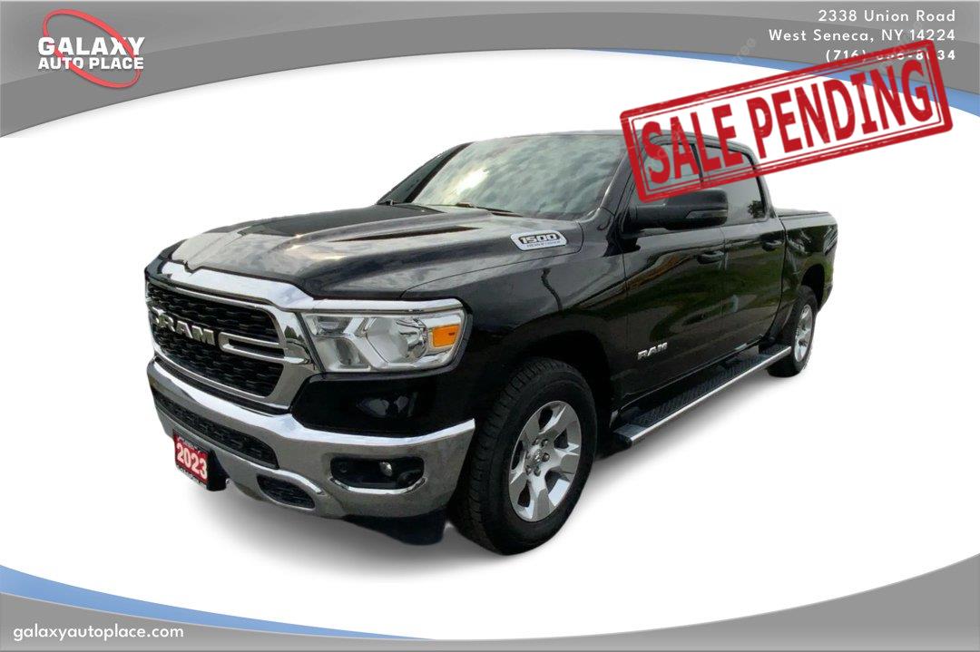 Diamond Black Crystal Pearlcoat 2023 RAM 1500 Pickup Truck Four-Wheel Drive 8-Speed Automatic