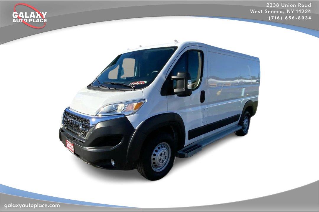 2025 RAM ProMaster 2500 Tradesman 136 Low Roof Cargo Van FWD