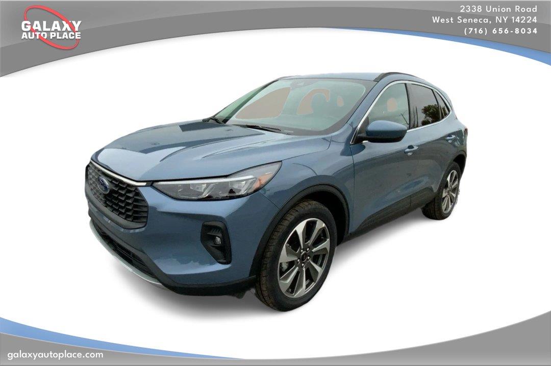 2025 Ford Escape Platinum AWD