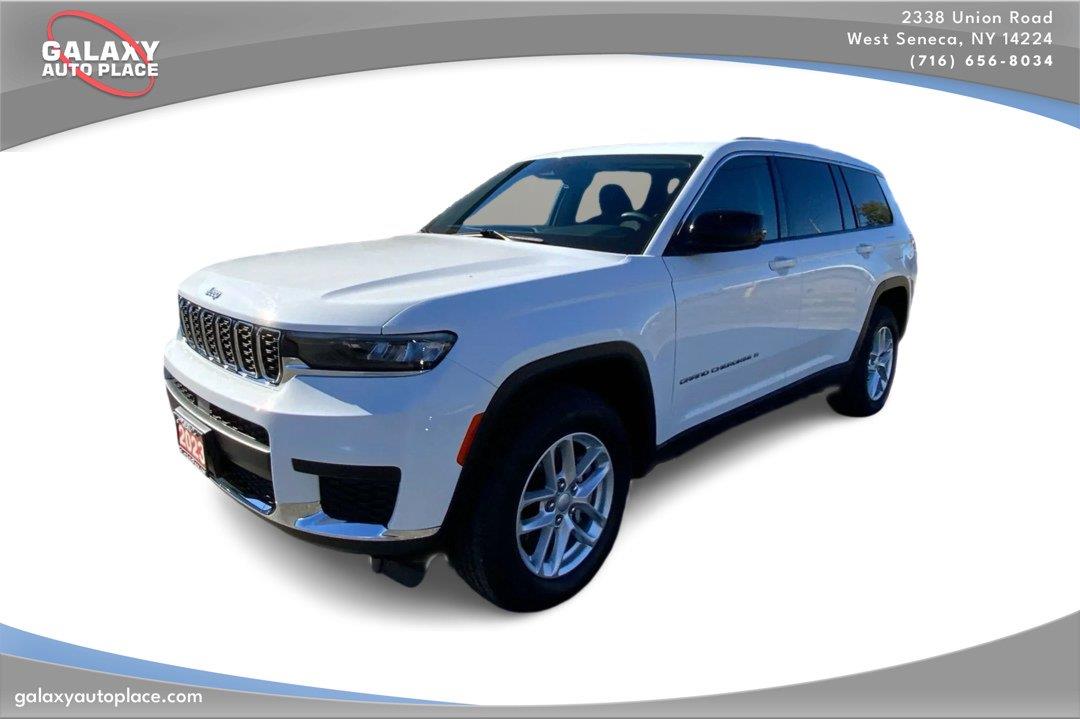 2023 Jeep Grand Cherokee L Laredo 4WD