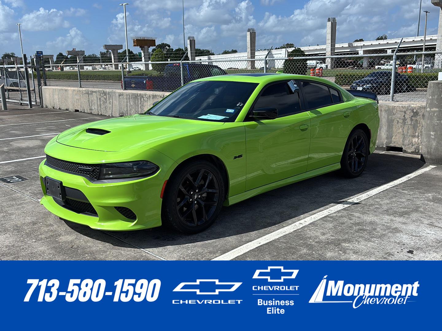 Green (Sublime Metallic Clearcoat) 2023 Dodge Charger Sedan Rear-Wheel Drive 8-Speed Automatic