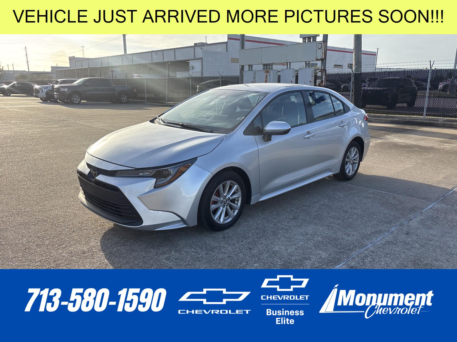 Classic Silver Metallic 2025 Toyota Corolla Sedan Front-Wheel Drive Automatic