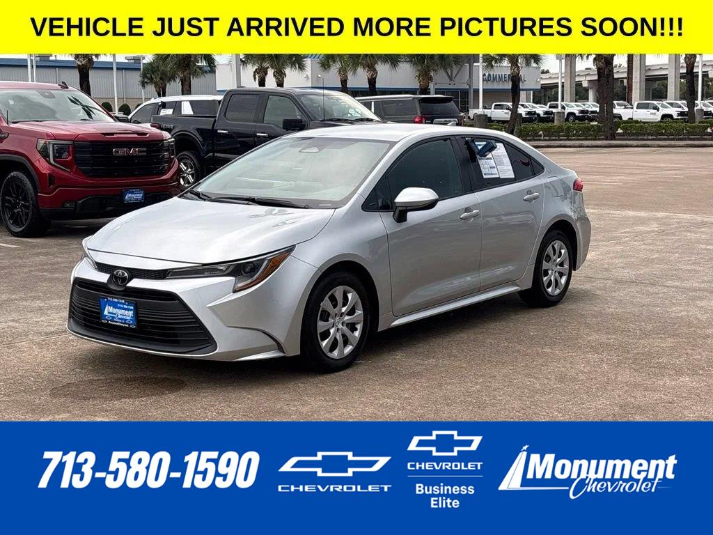 Classic Silver Metallic 2024 Toyota Corolla Sedan Front-Wheel Drive Continuously Variable Transmission