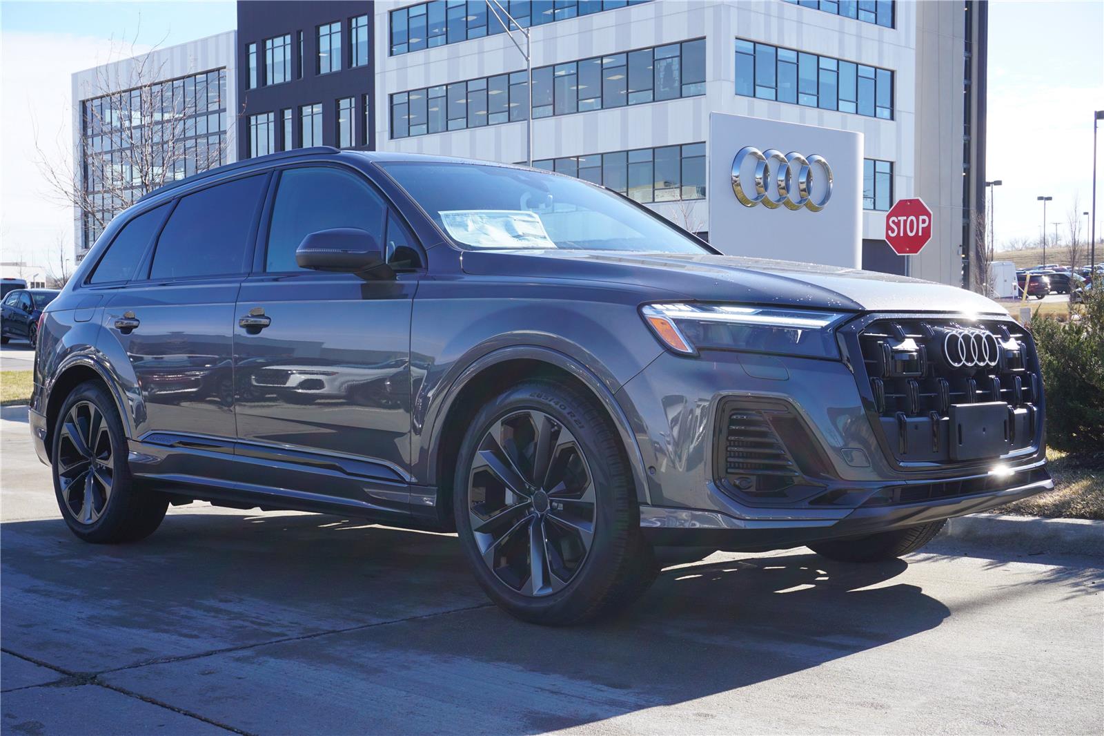 2026 Audi Q7 quattro Premium Plus 55 TFSI