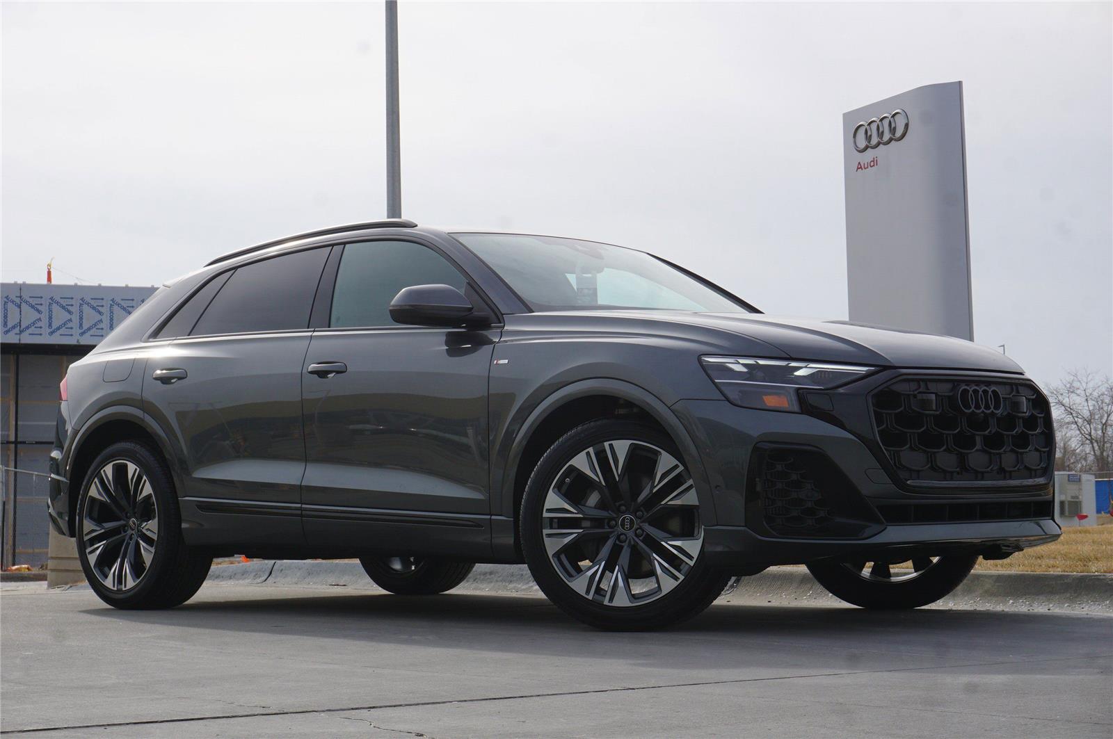 2026 Audi Q8 quattro Premium Plus 55 TFSI