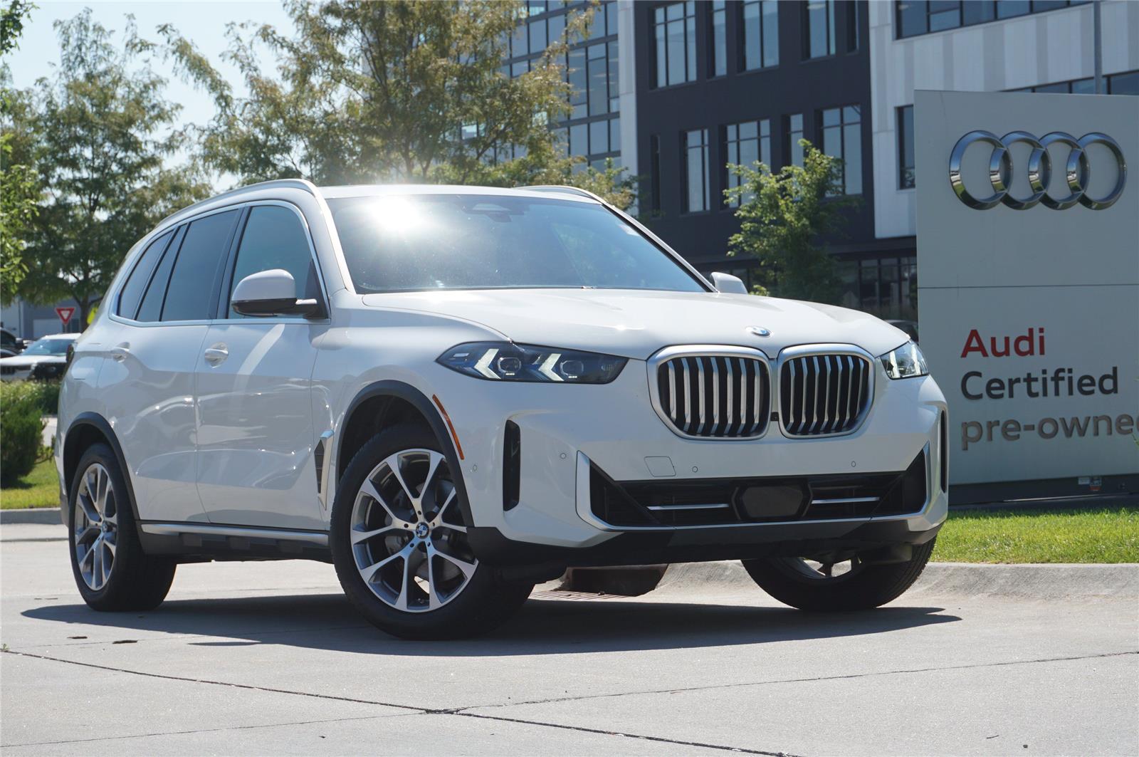 White 2024 BMW X5 SUV / Crossover All-Wheel Drive Automatic