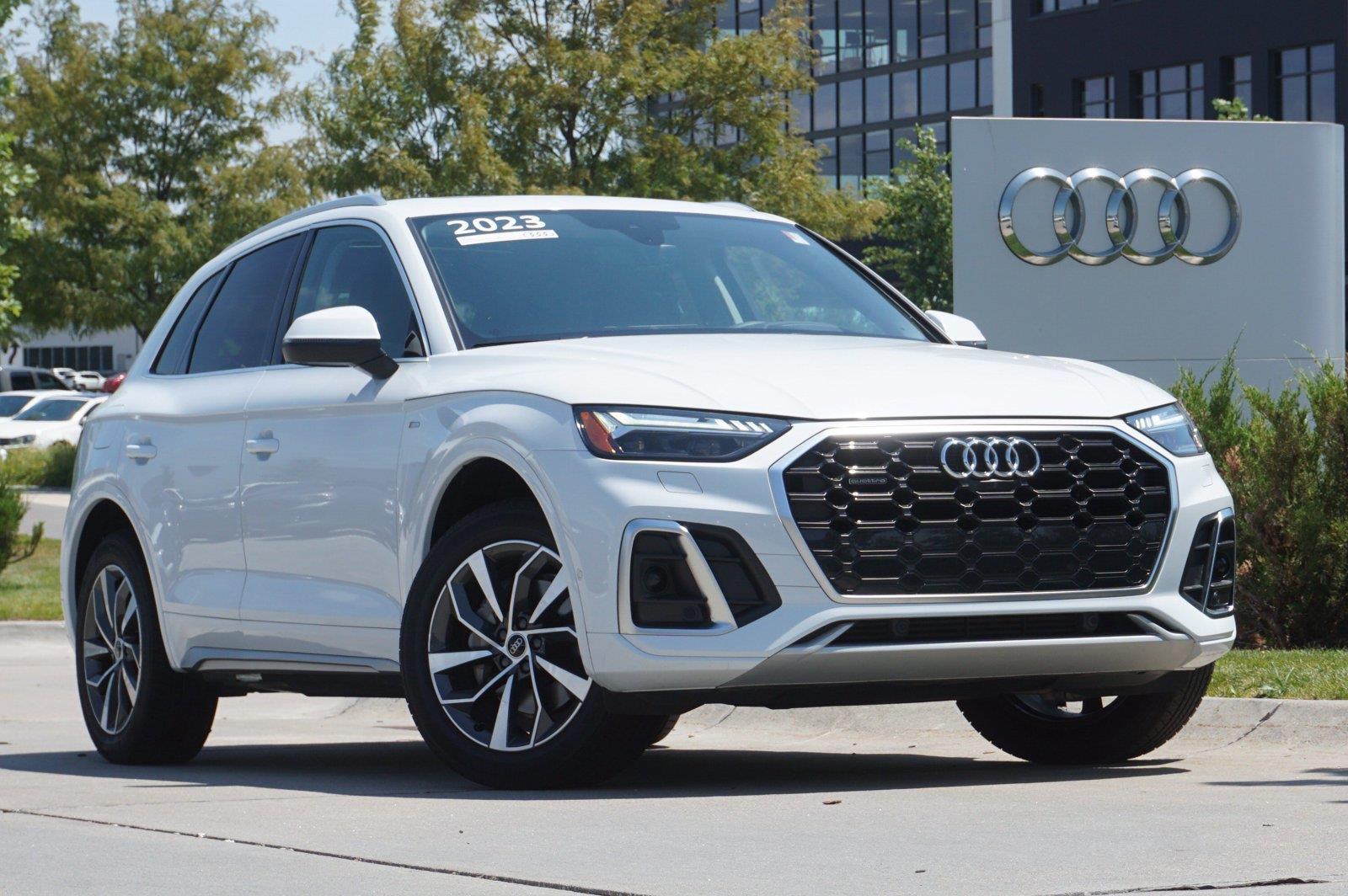  2023 Audi Q5 quattro Prestige S Line 45 TFSI   