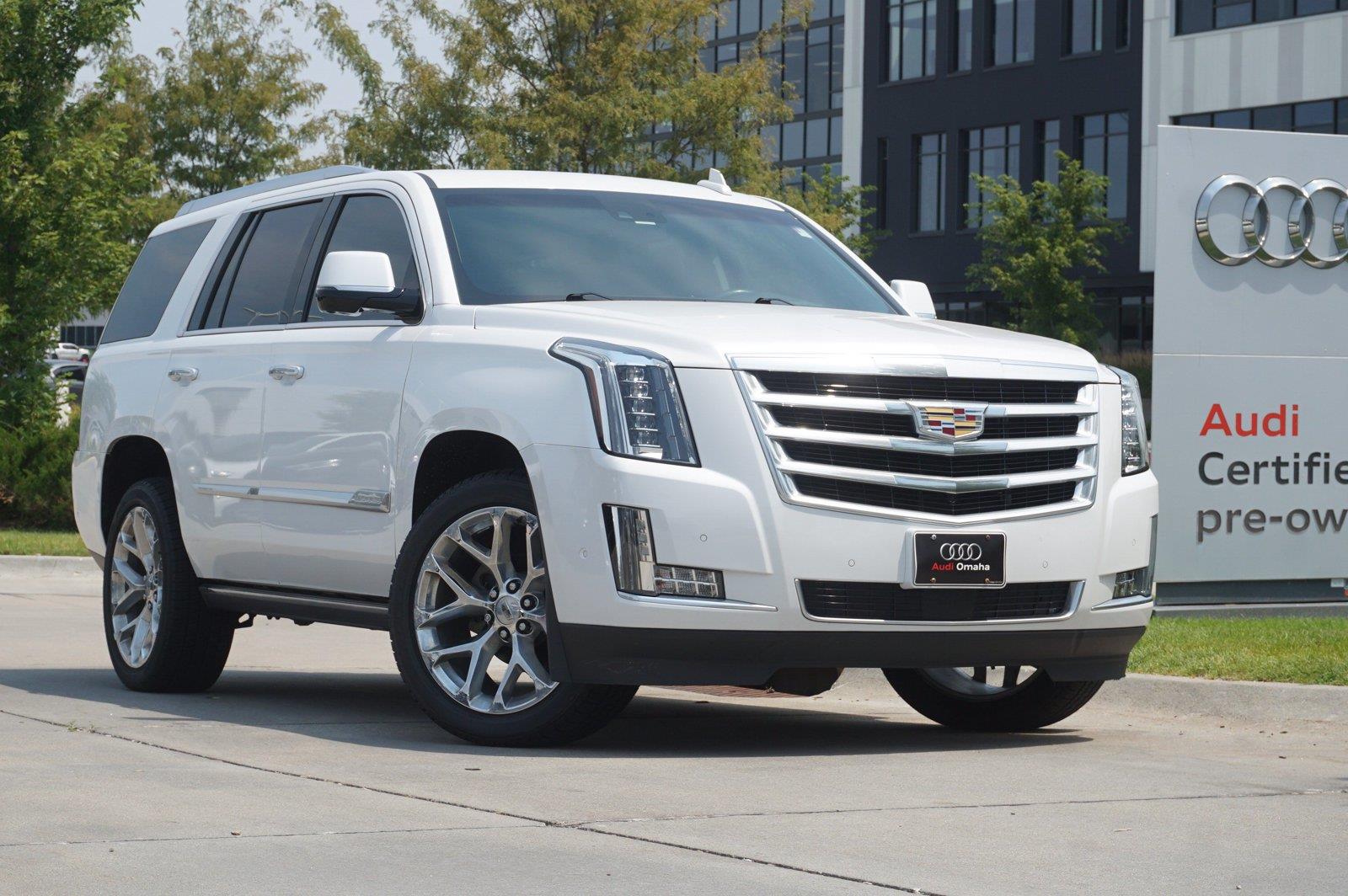 2017 Cadillac Escalade Premium Luxury 4WD