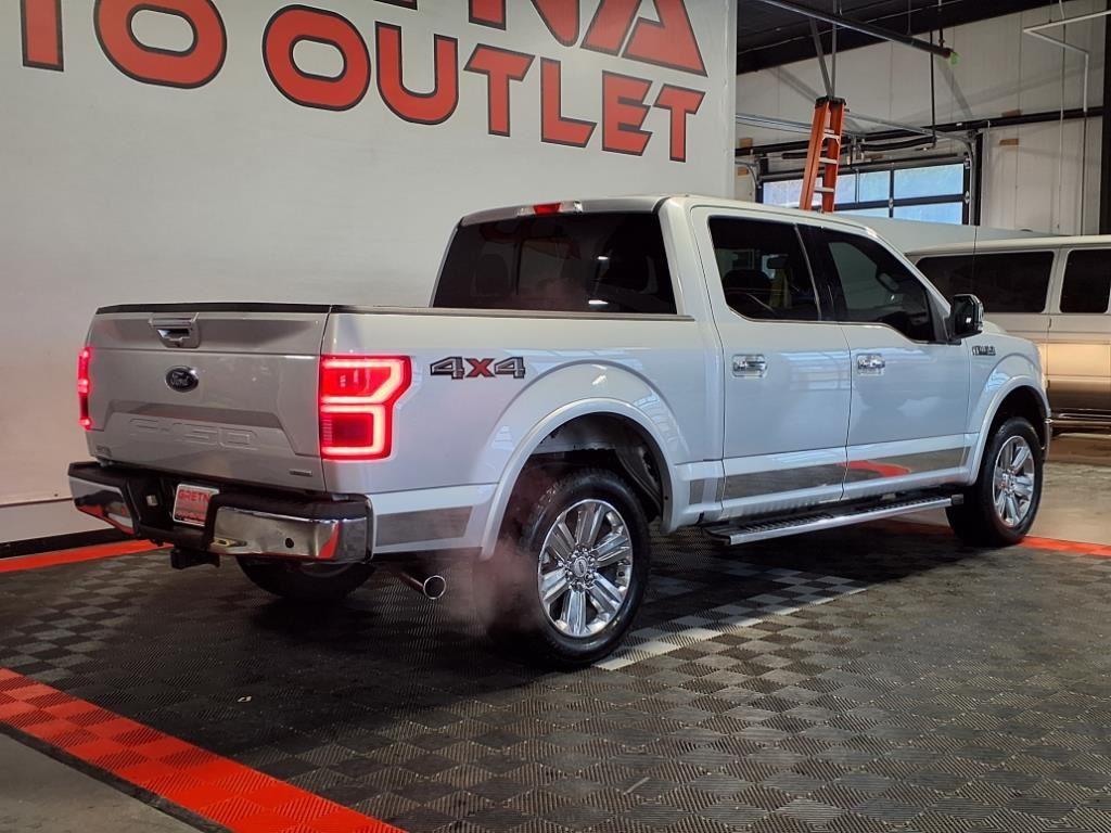 2019 Ford F-150 LARIAT - Agate Black Metallic exterior view 8
