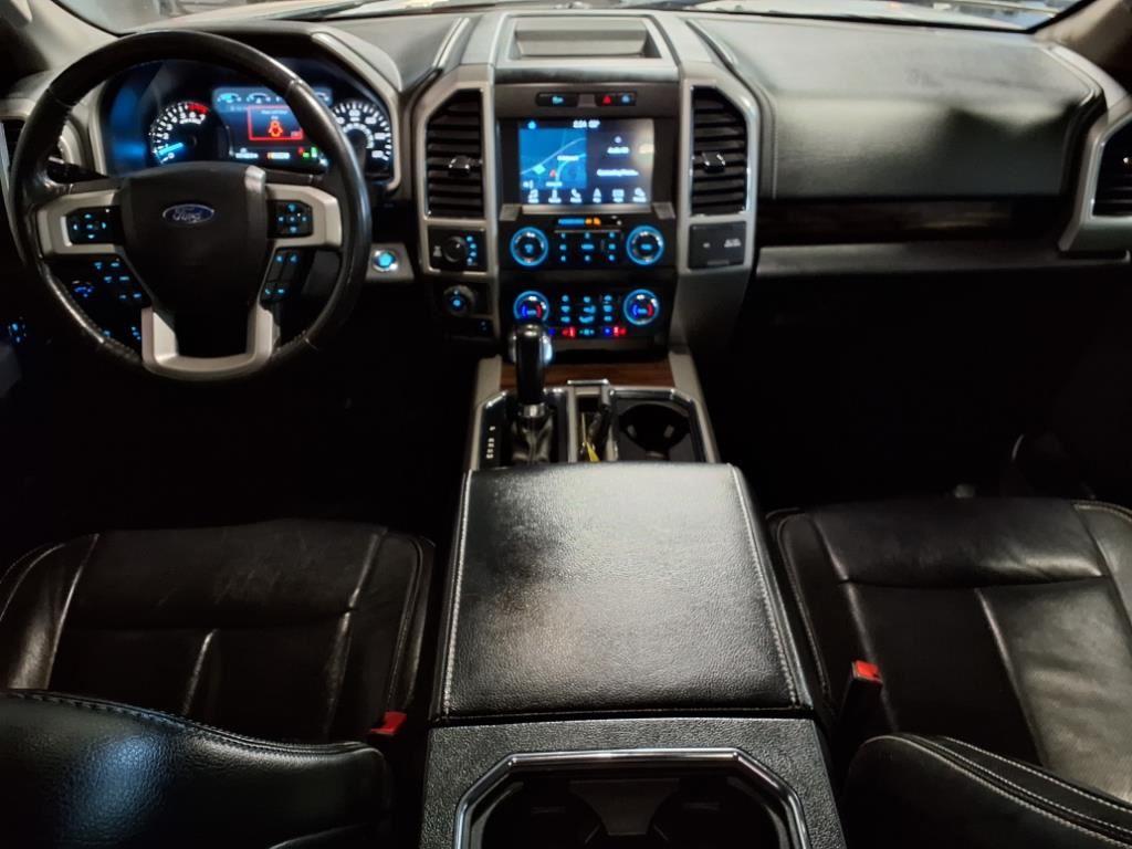 2019 Ford F-150 LARIAT - Agate Black Metallic exterior view 15