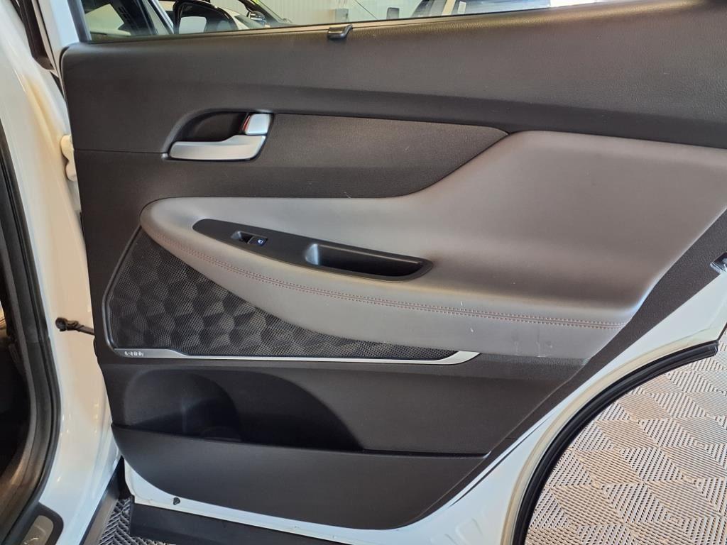 2019 Hyundai Santa Fe Limited - Quartz White exterior view 12