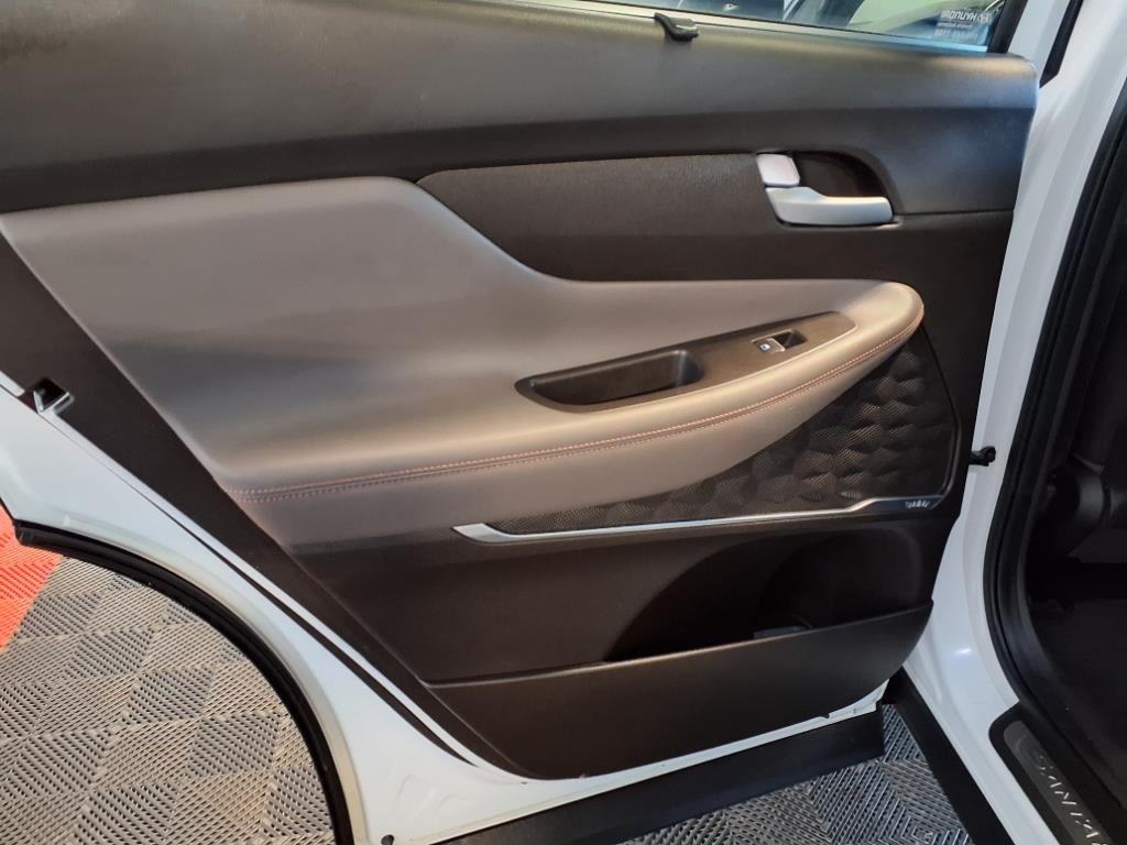 2019 Hyundai Santa Fe Limited - Quartz White exterior view 16