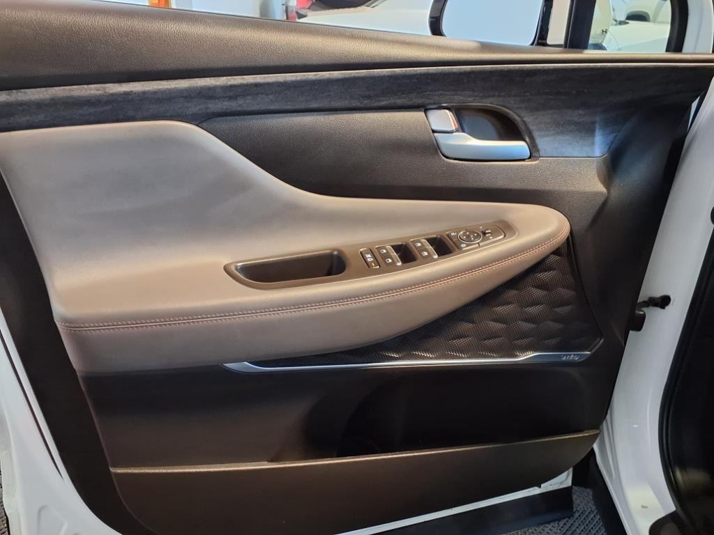 2019 Hyundai Santa Fe Limited - Quartz White exterior view 18