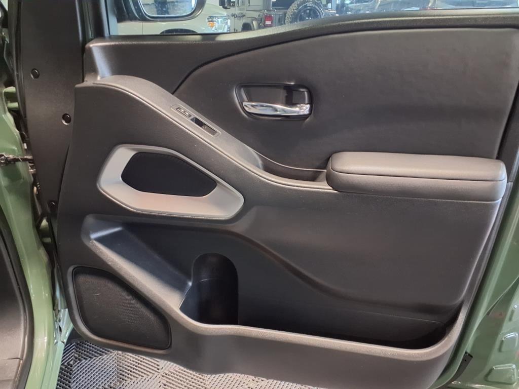 2022 Nissan Frontier SV - Tactical Green Metallic exterior view 13