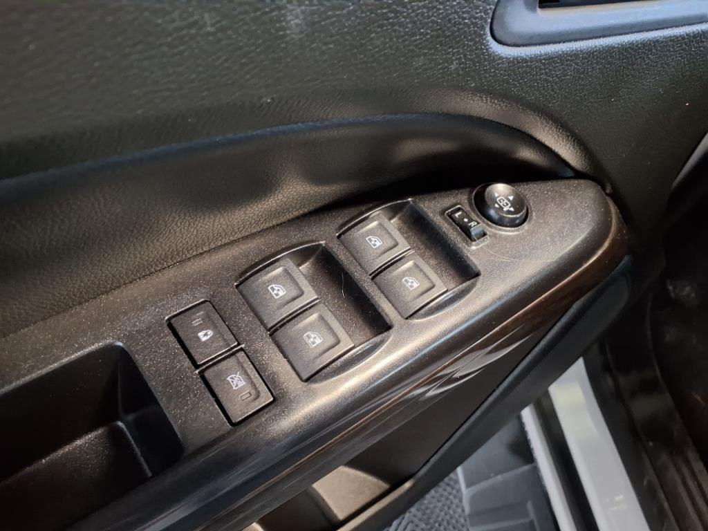 2022 GMC Canyon 4WD Elevation - Summit White exterior view 17