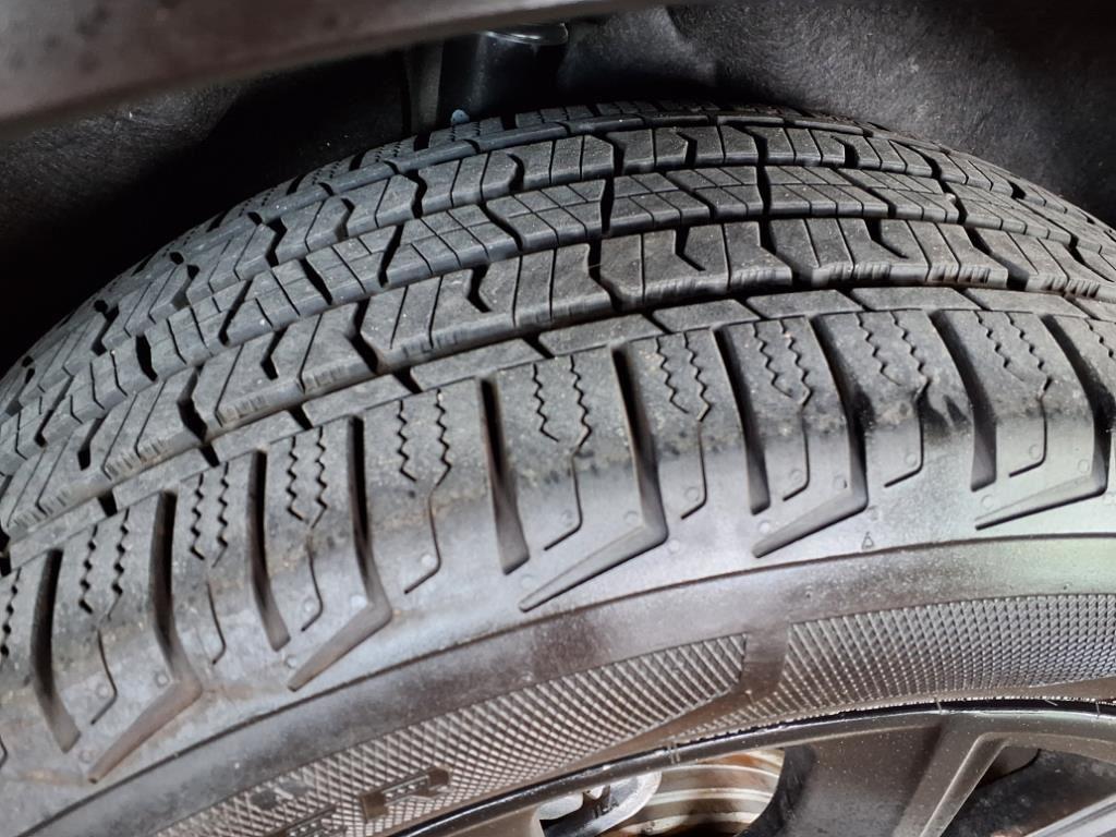 2022 Honda CR-V Touring - Crystal Black Pearl exterior view 10